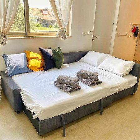 Gilboa View - יחידת אירוח מתוקה Apartamento Reshafim Exterior foto